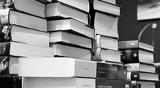 books-114467_640